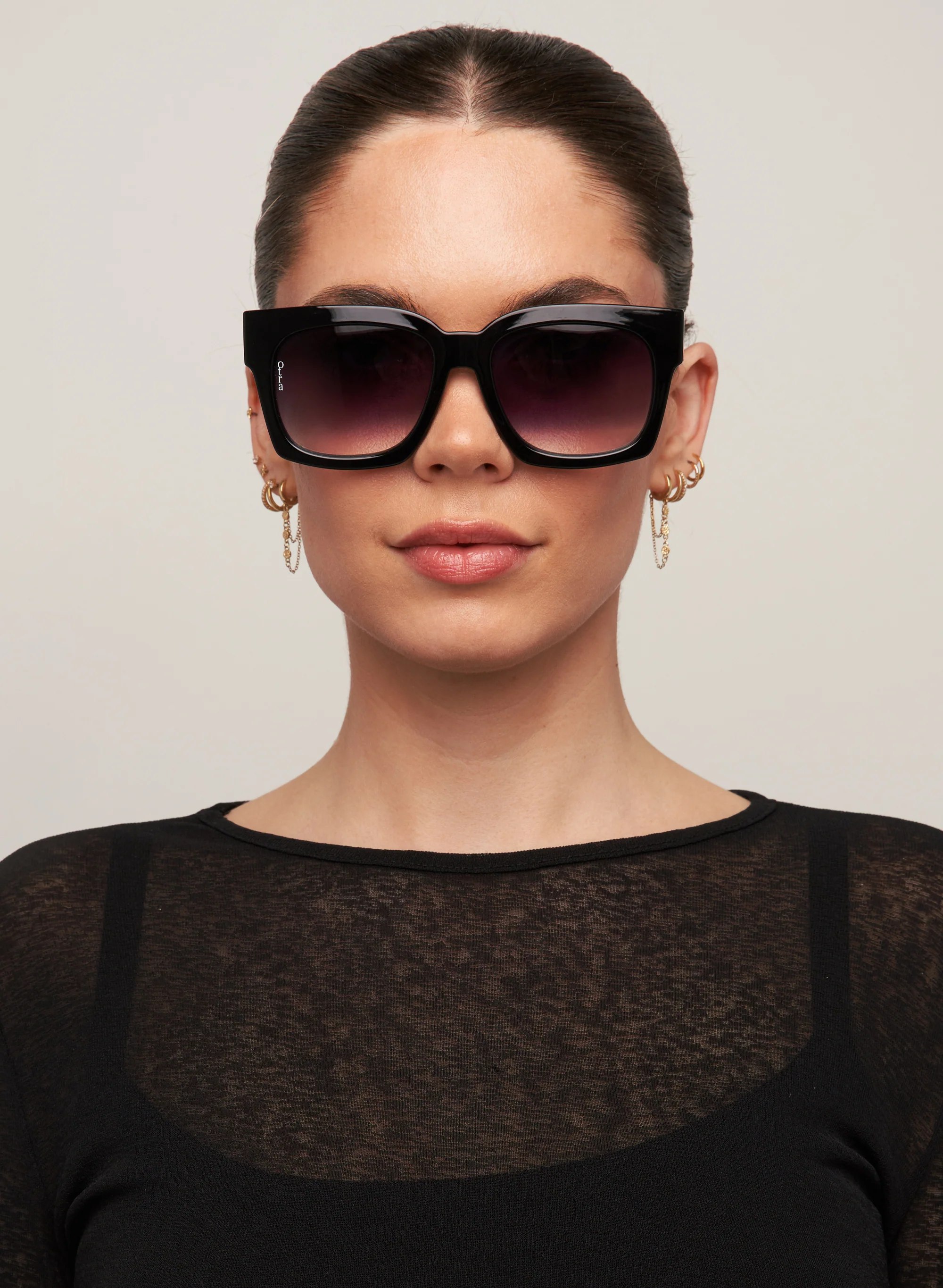 Alba - Black - Image 4