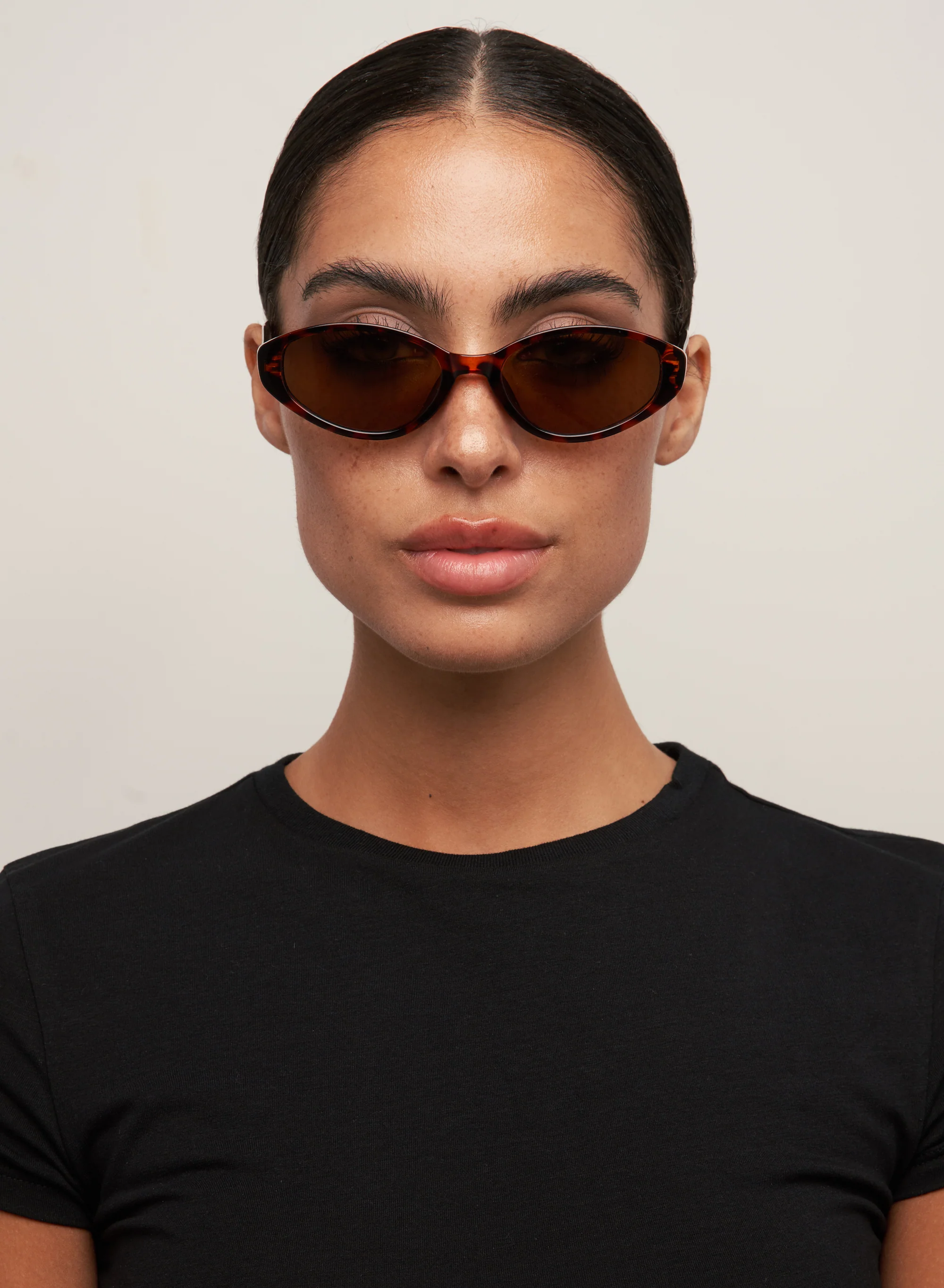 Ivy - Tortoiseshell - Image 4
